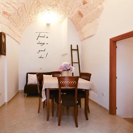 Da Pasqualina By Typney Apartment Ostuni Bagian luar foto