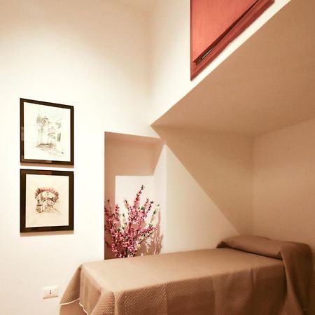 Da Pasqualina By Typney Apartment Ostuni Bagian luar foto