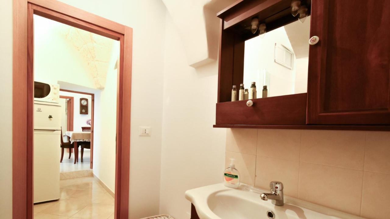 Da Pasqualina By Typney Apartment Ostuni Bagian luar foto